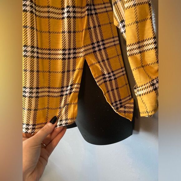 Eye Candy yellow plaid button up blouse - Picture 3 of 5